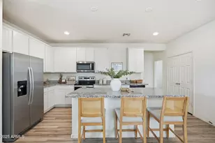 17594 W Country Club Terrace, Surprise, AZ 85387 - Photo 19