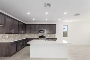 30147 W Palo Brea Way, Buckeye, AZ 85396 - Photo 17