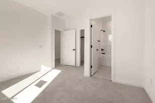 30154 W Palo Brea Way, Buckeye, AZ 85396 - Photo 23