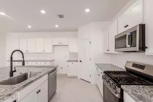 30154 W Palo Brea Way, Buckeye, AZ 85396 - Photo 5