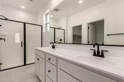 30154 W Palo Brea Way, Buckeye, AZ 85396 - Photo 11