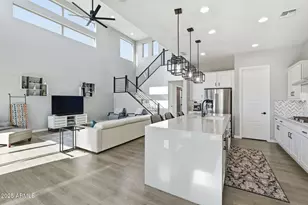 22743 N 98th Dr, Peoria, AZ 85383 - Photo 17