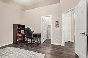 40710 N Boone Ln, Anthem, AZ 85086 - Photo 33