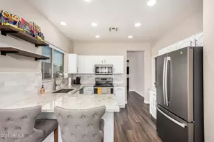 40710 N Boone Ln, Anthem, AZ 85086 - Photo 17