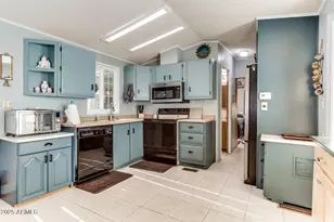 17200 W Bell Rd, Surprise, AZ 85374 - Photo 21