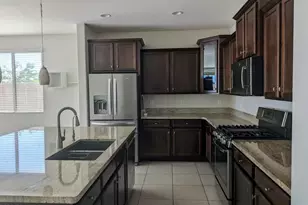 9799 W Cashman Dr, Peoria, AZ 85383 - Photo 7