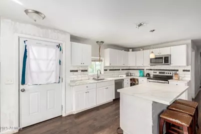 10313 E Illini Street, Mesa, AZ 85208 - Photo 11