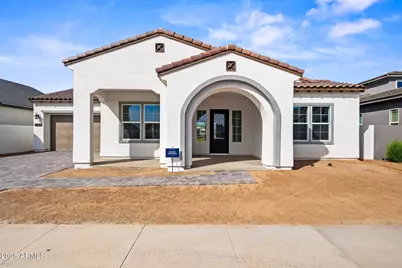 17568 W Crawfordsville Drive, Surprise, AZ 85388 - Photo 5