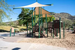 26220 N 42nd Dr, Phoenix, AZ 85083 - Photo 35