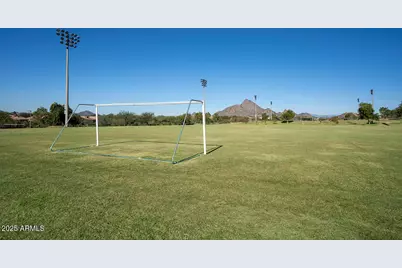 26220 N 42nd Drive, Phoenix, AZ 85083 - Photo 37