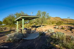 26220 N 42nd Dr, Phoenix, AZ 85083 - Photo 33