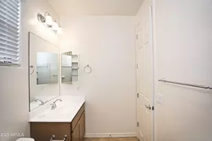 831 W Finch Dr, Queen Creek, AZ 85140 - Photo 11