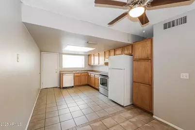 3313 W Harmont Drive #Unit 3, Phoenix, AZ 85051 - Photo 7
