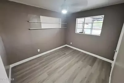 2609 W McLellan Boulevard #2, Phoenix, AZ 85017 - Photo 7