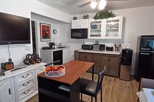 12784 W Desert Desert Mirage Dr, Peoria, AZ 85383 - Photo 3