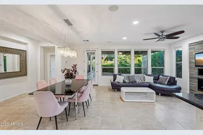 12600 W Rosewood Lane, Peoria, AZ 85383 - Photo 17