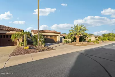 12600 W Rosewood Lane, Peoria, AZ 85383 - Photo 7
