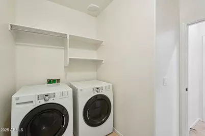 12600 W Rosewood Lane, Peoria, AZ 85383 - Photo 21