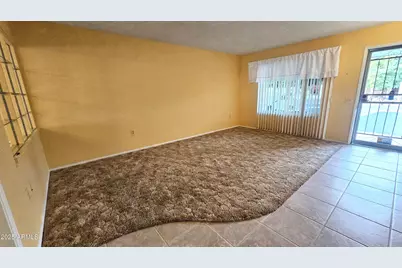 16025 N 110th Avenue, Sun City, AZ 85351 - Photo 9