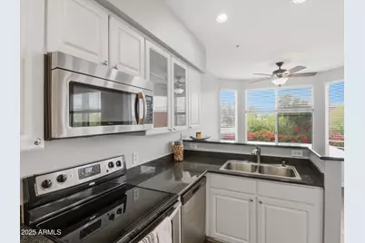 3633 N 3rd Avenue #2084, Phoenix, AZ 85013 - Photo 1