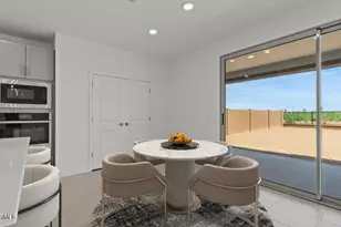 8018 W Griswold Rd, Peoria, AZ 85345 - Photo 7