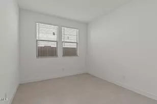 8018 W Griswold Rd, Peoria, AZ 85345 - Photo 23