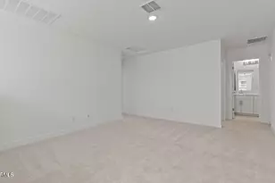 8018 W Griswold Rd, Peoria, AZ 85345 - Photo 17