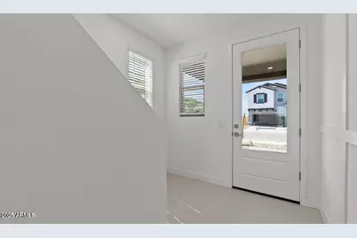 8018 W Griswold Road, Peoria, AZ 85345 - Photo 19
