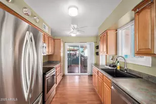 2402 W Poinsettia Dr, Phoenix, AZ 85029 - Photo 5