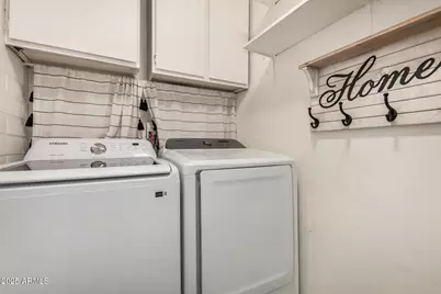 2402 W Poinsettia Drive, Phoenix, AZ 85029 - Photo 13