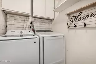 2402 W Poinsettia Dr, Phoenix, AZ 85029 - Photo 13