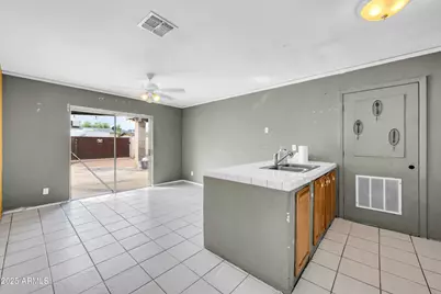 1627 W Maldonado Road, Phoenix, AZ 85041 - Photo 7