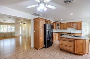 11851 N Thunderbird Rd, Sun City, AZ 85351 - Photo 11