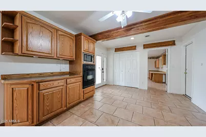 11851 N Thunderbird Road, Sun City, AZ 85351 - Photo 15