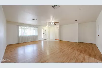 11851 N Thunderbird Road, Sun City, AZ 85351 - Photo 9