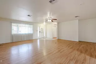 11851 N Thunderbird Rd, Sun City, AZ 85351 - Photo 9