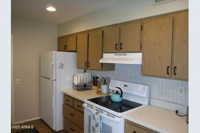 11029 W Caron Drive, Sun City, AZ 85351 - Photo 25