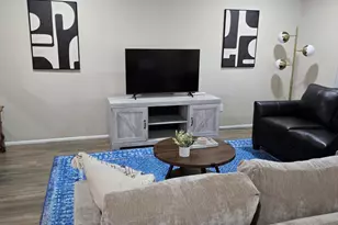 11029 W Caron Dr, Sun City, AZ 85351 - Photo 3