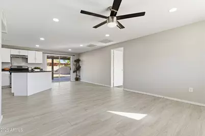 7150 W Montecito Avenue, Phoenix, AZ 85033 - Photo 5