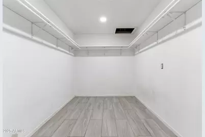 7150 W Montecito Avenue, Phoenix, AZ 85033 - Photo 13