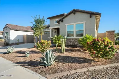 18427 W Clinton Street, Surprise, AZ 85388 - Photo 1
