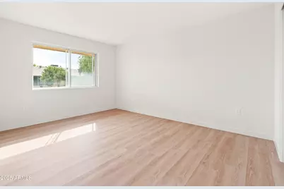 10417 W Prairie Hills Circle, Sun City, AZ 85351 - Photo 19