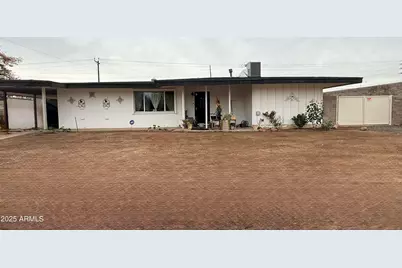 5821 W Clarendon Avenue, Phoenix, AZ 85031 - Photo 1