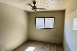 1737 W Pecan Rd, Phoenix, AZ 85041 - Photo 9