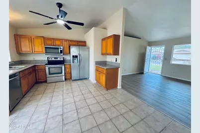 1417 S 66th Lane, Phoenix, AZ 85043 - Photo 5