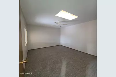 13232 N 98th Avenue #E, Sun City, AZ 85351 - Photo 17