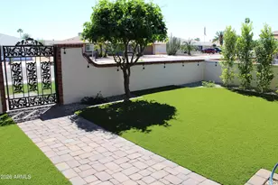 12542 W Parkwood Dr, Sun City West, AZ 85375 - Photo 7