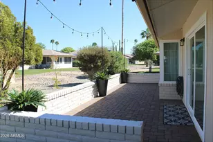 12542 W Parkwood Dr, Sun City West, AZ 85375 - Photo 37