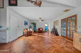 4841 E Desert View Dr, Phoenix, AZ 85044 - Photo 13