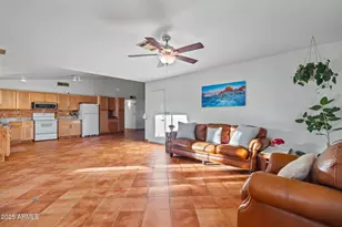 4841 E Desert View Dr, Phoenix, AZ 85044 - Photo 15